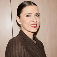 Book Mo Welch for your next corporate event, function, or private party.