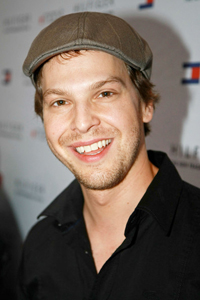 Book Gavin DeGraw for your next corporate event, function, or private party.