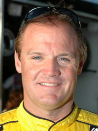 Book Kenny Wallace for your next corporate event, function, or private party.