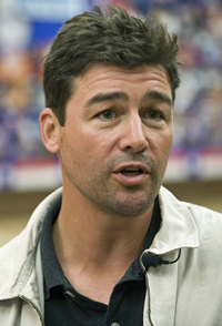 Book Kyle Chandler for your next corporate event, function, or private party.