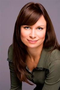 Book Mary Lynn Rajskub for your next corporate event, function, or private party.