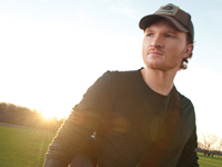 Book Eric Paslay for your next corporate event, function, or private party.