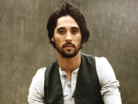 Book Ryan Bingham for your next corporate event, function, or private party.