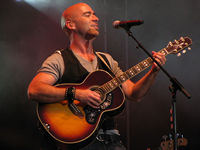 Book Ed Kowalczyk for your next corporate event, function, or private party.