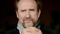 Book Colin Hay for your next corporate event, function, or private party.