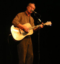 Book Loudon Wainwright for your next corporate event, function, or private party.