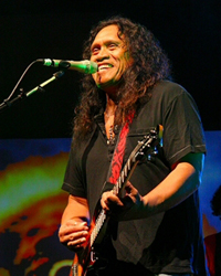 Book Henry Kapono for your next corporate event, function, or private party.