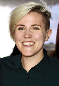 Book Hannah Hart for your next corporate event, function, or private party.