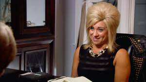 Book Theresa Caputo (The Long Island Medium) for your next corporate event, function, or private party.