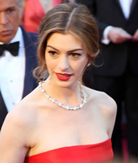 Book Anne Hathaway for your next corporate event, function, or private party.