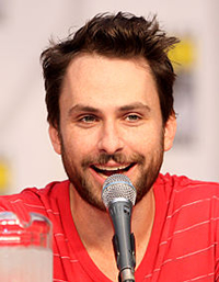 The gorgeous Charlie Day (IASIP)? Google says he's 5'6” but I've