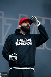 Book Fred Durst for your next corporate event, function, or private party.