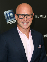 Book Darren Kavinoky for your next corporate event, function, or private party.