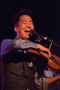 Book Kishi Bashi for your next corporate event, function, or private party.