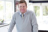 Book Frank Luntz for your next corporate event, function, or private party.