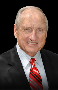 Book Vince Dooley for your next corporate event, function, or private party.