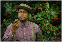 Book Dom Flemons for your next corporate event, function, or private party.