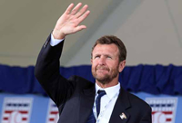 Book Robin Yount for your next corporate event, function, or private party.