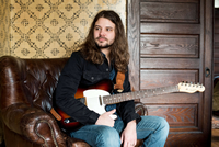 Book Brent Cobb for your next corporate event, function, or private party.