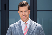 Book Fredrik Eklund for your next corporate event, function, or private party.
