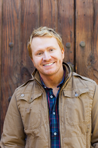 Book Shane McAnally for your next corporate event, function, or private party.