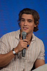 Book Brenton Thwaites for your next corporate event, function, or private party.