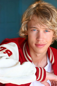 Book Austin Butler for your next corporate event, function, or private party.