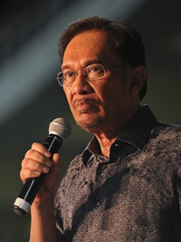 Book Anwar Ibrahim for your next corporate event, function, or private party.