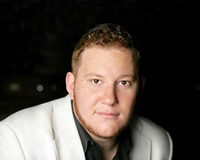 Book Nicholas Brownlee for your next corporate event, function, or private party.