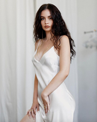 Book Sabrina Claudio for your next corporate event, function, or private party.
