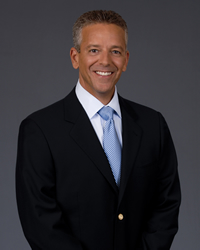 Book Thom Brennaman for your next corporate event, function, or private party.