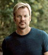 Book Phil Vassar for your next event.