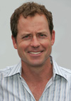 Book Greg Kinnear for your next event.