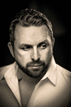 Book Johnny Reid for your next event.