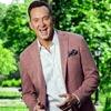 Book Clinton Kelly for your next event.