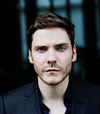 Book Daniel Bruhl for your next event.