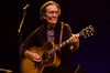 Book G.E. Smith for your next event.