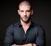 Book Darcy Oake for your next event.