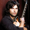 Book Pete Yorn for your next event.