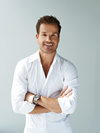Book Louis Van Amstel for your next event.