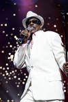 Book Charlie Wilson for your next event.