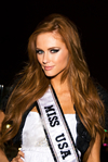 Book Alyssa Campanella for your next event.