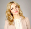 Book Abby Elliott for your next event.