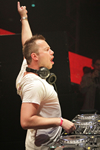 Book Sander van Doorn for your next event.