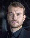 Book Pilou Asbaek for your next event.