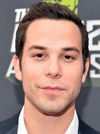 Book Skylar Astin for your next event.