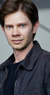 Book Lee Norris for your next event.