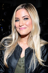 Book iJustine for your next event.